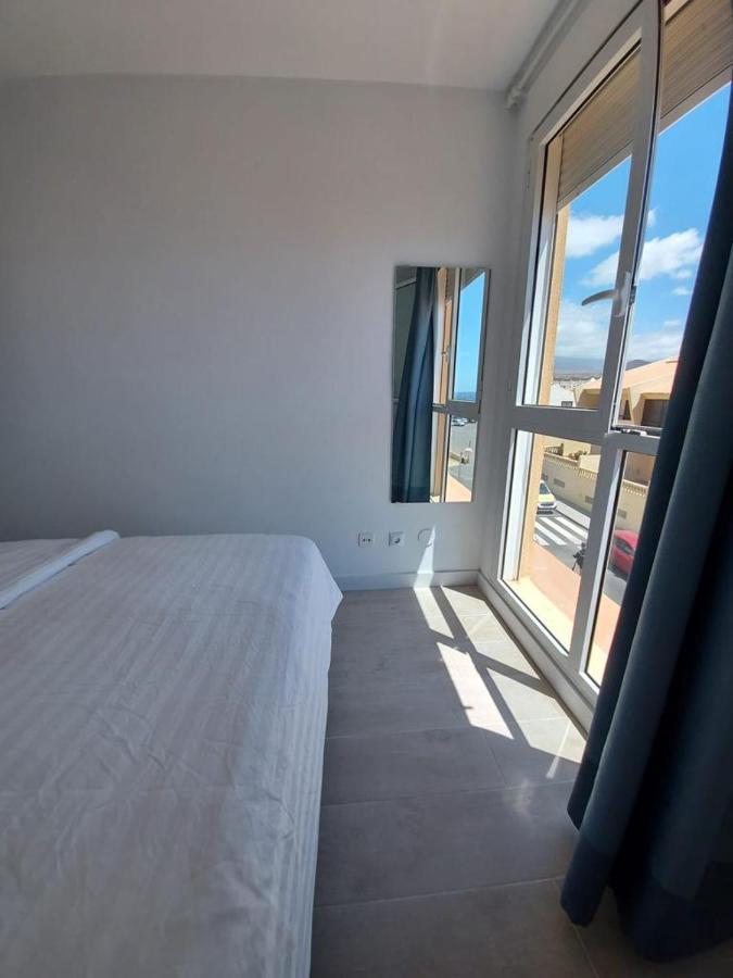 Surfers Nest El Medano Apartment Exterior photo